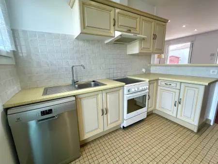 Maison familiale 3 chambres avec jardin, terrasse en bois et WIFI, à 200m de la mer - Photo 7