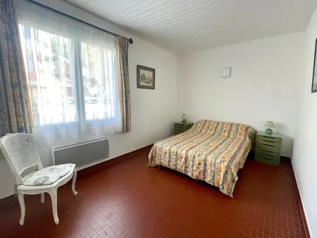 Maison familiale 3 chambres avec jardin, terrasse en bois et WIFI, à 200m de la mer - Photo 8