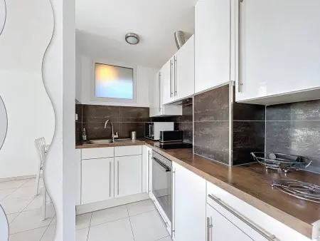 Appartement T2 lumineux proche plage avec parking privé - Photo 9