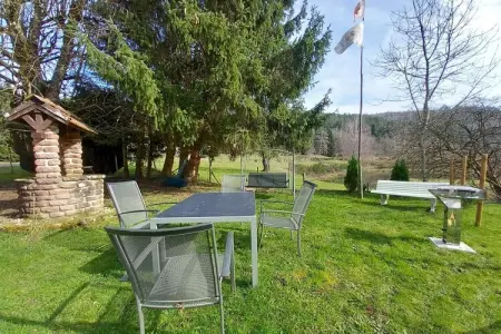 Ferienhaus mit eigener Bar am Bach in Saint Quirin, Retraite nature en Lorraine - Photo 18