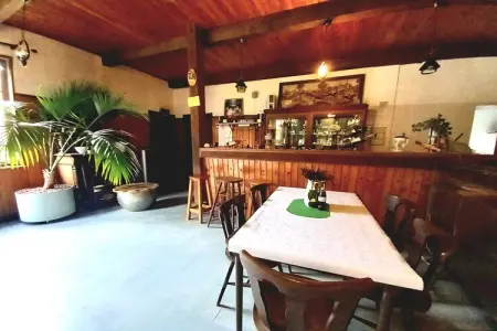 Ferienhaus mit eigener Bar am Bach in Saint Quirin, Retraite nature en Lorraine - Photo 21