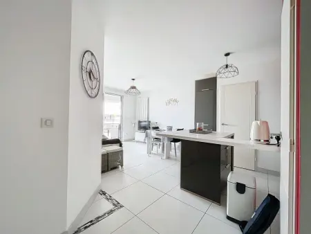 F3 Confortable avec Piscine, Parking et Terrasse, à 150m de la Plage de Palavas - Photo 4