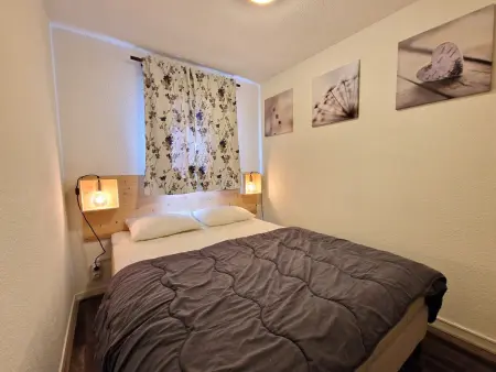 Valfréjus: Appart rénové 4 pièces avec WiFi à 100m télésiège - Photo 2