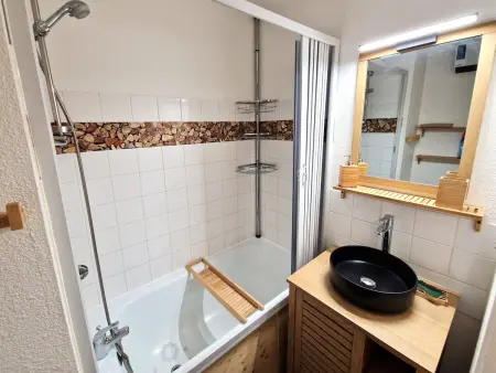 Valfréjus: Appart rénové 4 pièces avec WiFi à 100m télésiège - Photo 5