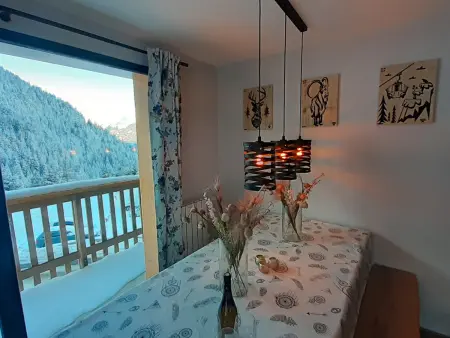 Valfréjus: Appart rénové 4 pièces avec WiFi à 100m télésiège - Photo 9