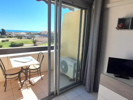 Studio climatisé avec balcon et parking, Cap d'Agde - Photo 2