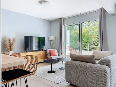 Appartement Standing avec Terrasse, Piscine et Accès Plage, 2 Chambres, Climatisé, Parking, PMR - Photo 4