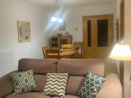 Appartement 2 Chambres avec Terrasse, Piscine et Parking à Jaca - Photo 3