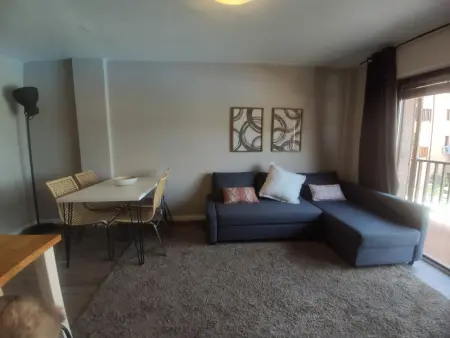 Bel appartement avec piscine, gym et parking, proche centre de Jaca - Photo 1