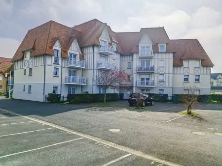 T2 Rez-de-jardin à 50m de la plage avec parking - Photo 7