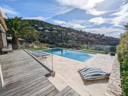 Cocotiers, Villa moderne de plain-pied avec vue sur la mer - Photo 5