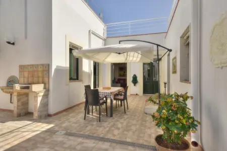Il Giardino delle Meraviglie mit Privatpool, Maison de vacances avec piscine privée, Floride - Photo 37