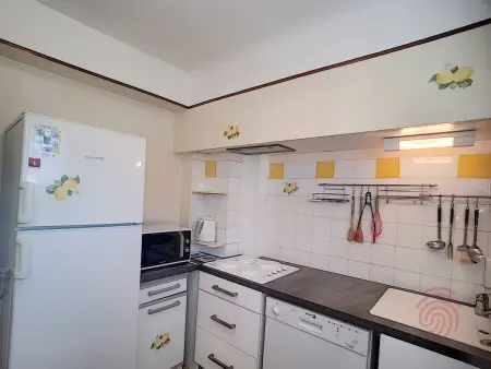Appartement F2 moderne à Lamalou-les-Bains, proche thermes, balcon, Wi-Fi, animaux acceptés - Photo 11