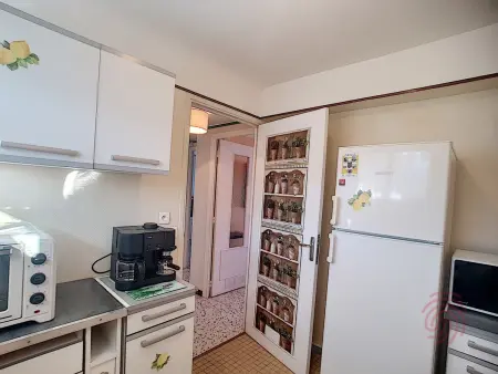 Appartement F2 moderne à Lamalou-les-Bains, proche thermes, balcon, Wi-Fi, animaux acceptés - Photo 13