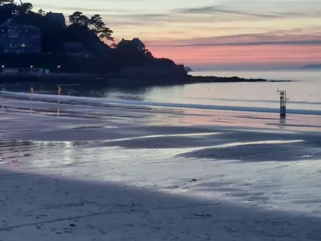 Appartement vue mer avec parking privé et WiFi à Perros-Guirec - Photo 11