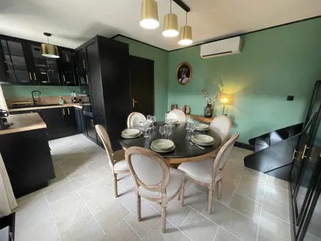 Longère cosy chic près de Bourges avec piscine, clim, WiFi et parking - Photo 2