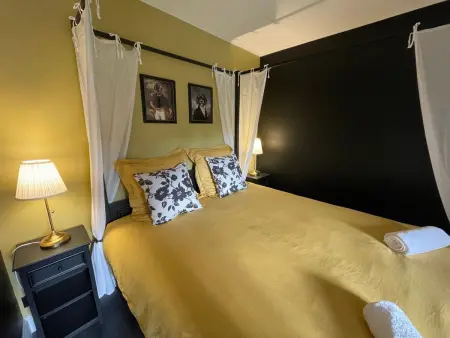 Longère cosy chic près de Bourges avec piscine, clim, WiFi et parking - Photo 7