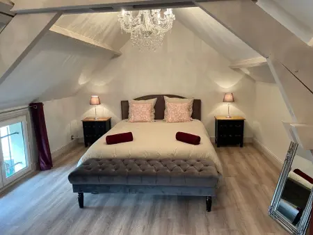 Longère cosy chic près de Bourges avec piscine, clim, WiFi et parking - Photo 17
