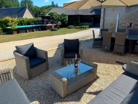Longère cosy chic près de Bourges avec piscine, clim, WiFi et parking - Photo 22