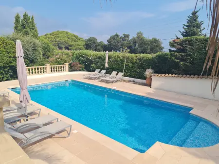 Villa spacieuse avec piscine privée et climatisation à Sainte-Maxime, idéale pour 10 personnes - Photo 3