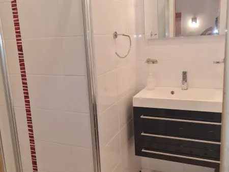 Villa spacieuse avec piscine privée et climatisation à Sainte-Maxime, idéale pour 10 personnes - Photo 16