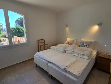 Villa spacieuse avec piscine privée et climatisation à Sainte-Maxime, idéale pour 10 personnes - Photo 24