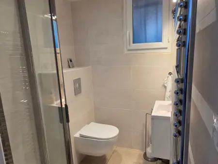 Villa spacieuse avec piscine privée et climatisation à Sainte-Maxime, idéale pour 10 personnes - Photo 27