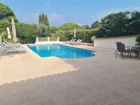 Villa spacieuse avec piscine privée et climatisation à Sainte-Maxime, idéale pour 10 personnes - Photo 30