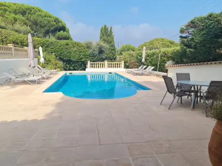 Villa spacieuse avec piscine privée et climatisation à Sainte-Maxime, idéale pour 10 personnes - Photo 31