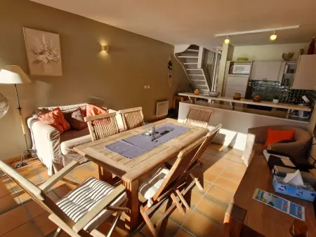 Triplex 4 pièces, vue mer, piscine, parking, animaux admis à Sainte-Maxime - Photo 8