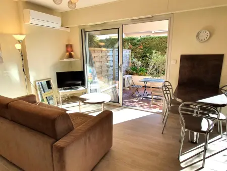 Studio climatisé avec parking, 4 pers, centre Sainte-Maxime - Photo 2