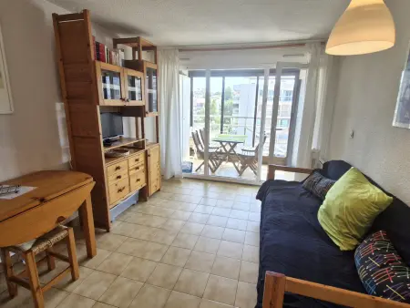 Studio cosy avec balcon et parking, animaux admis, près des plages à Sainte-Maxime - Photo 8