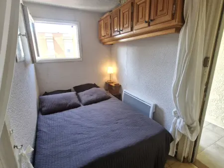 Studio cosy avec balcon et parking, animaux admis, près des plages à Sainte-Maxime - Photo 10