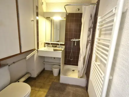 Studio cosy avec balcon et parking, animaux admis, près des plages à Sainte-Maxime - Photo 14