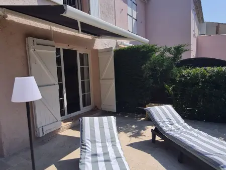 Mazet 3 pièces climatisé, piscine, proche plage à Sainte-Maxime - Photo 21