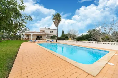 Villa Monchique, Escapade sereine en Algarve avec piscine - Photo 10
