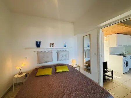 Appartement 2 pièces climatisé avec parking à Lumio, proche plage - Photo 2