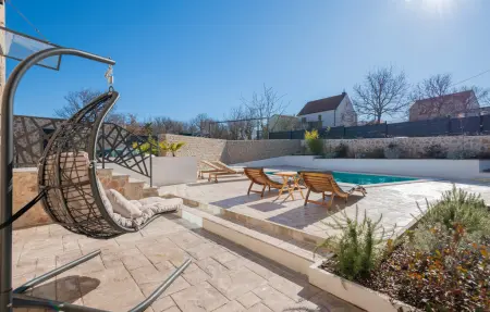 Maison 6 personnes à Biorine - Photo 1