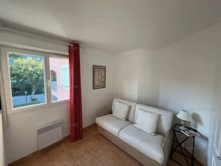 T3 climatisé avec piscine, tennis, proche plage à Cavalaire - Photo 10