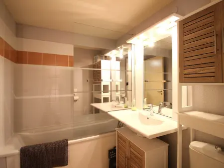 Agréable T2 bis avec WiFi proche commodités, Appartement 4 personnes à La Bourboule - Photo 7
