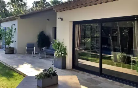 Villa Des Vincenty, Maison 7 personnes à Uchaux - Photo 3