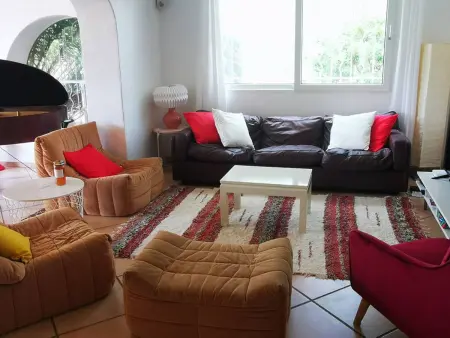 Hyères Pesquiers: Villa 5 Chambres avec Piscine et Climatisation - Photo 1