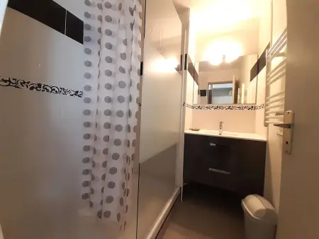 Appartement T2 cabine pour 4 pers avec balcon, parking, sauna & jacuzzi - St Lary Soulan - Photo 8