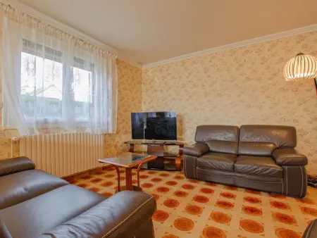 Maison avec jardin, animaux admis, parking, Gite 6 personnes à Villenauxe la Grande - Photo 2