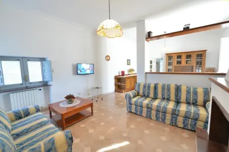 Villa Giovanna Trullo in Ostuni, Maison de Vacances Vallée d'Itria Piscine - Photo 7