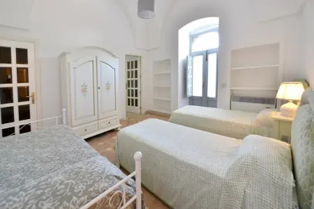 Villa Giovanna Trullo in Ostuni, Maison de Vacances Vallée d'Itria Piscine - Photo 24