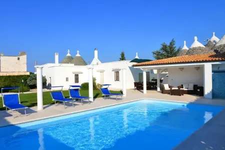 Villa Giovanna Trullo in Ostuni, Maison de Vacances Vallée d'Itria Piscine - Photo 40