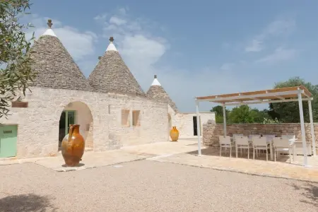 Trulli Petralux in Valle d'Itria, Maison de vacances Vallée d'Itria piscine - Photo 11