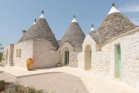 Trulli Petralux in Valle d'Itria, Maison de vacances Vallée d'Itria piscine - Photo 13