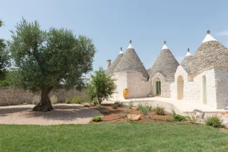 Trulli Petralux in Valle d'Itria, Maison de vacances Vallée d'Itria piscine - Photo 15